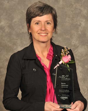 photo of Renee Anderson receiving CRNBC Award