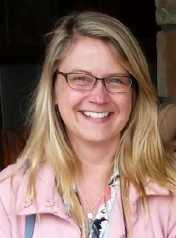 Julia Wells