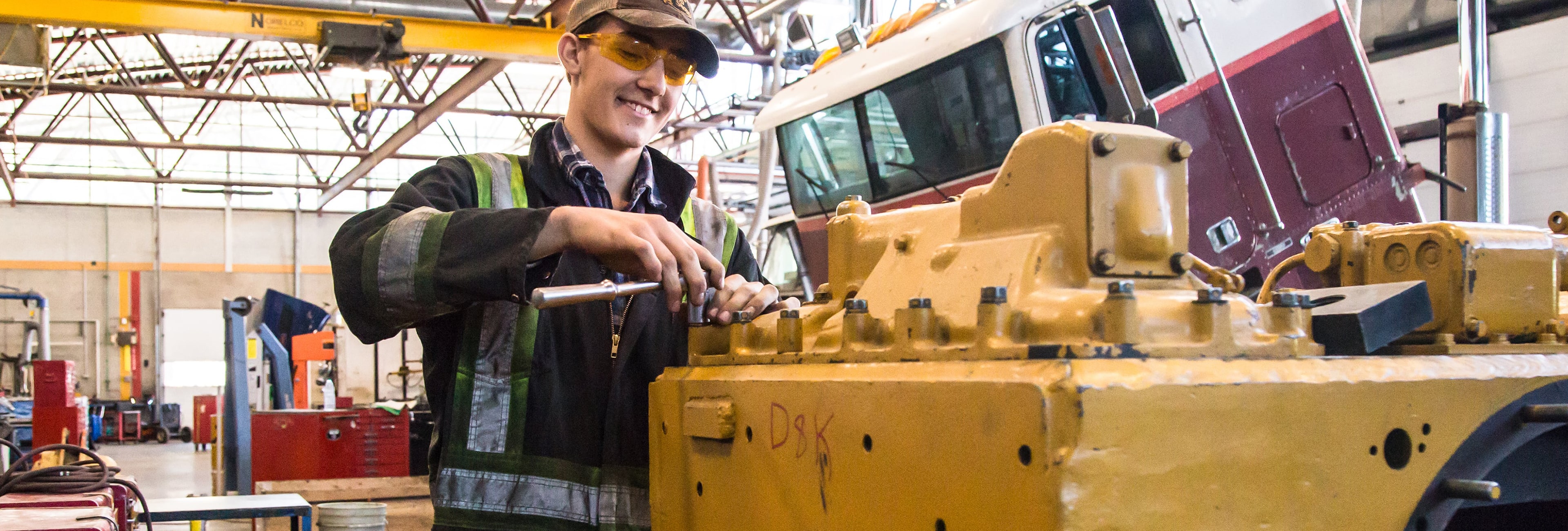 Heavy Duty Equipment Technician Apprenticeship Thompson Rivers University
